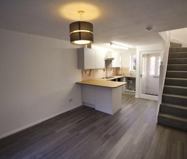 1 bedroom terraced house to rent - Photo 5