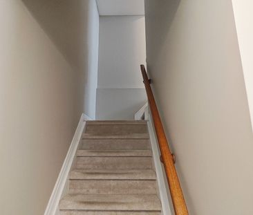 For Lease - 151 Whetstone Crescent, Barrhaven, Ontario - Photo 2