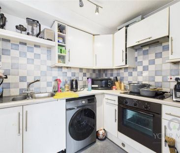 1 bedroom flat to rent - Photo 2