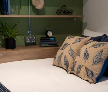 Gold Loft Apartment - Photo 3