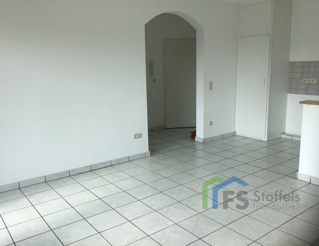 Berufstätige Einzelperson gesucht! - Foto 1