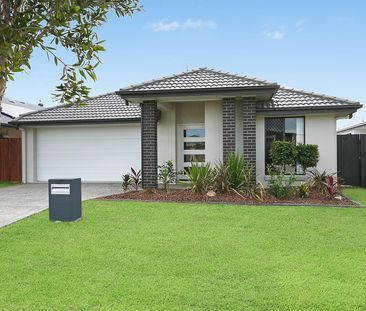 47 Ruby Crescent, Meridan Plains QLD 4551 - House For Rent | Domain - Photo 6