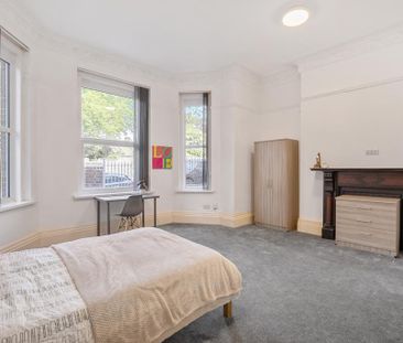 13 bedroom terraced house to rent - Photo 3