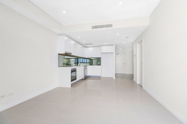 1109/12 East Street Granville - Photo 1