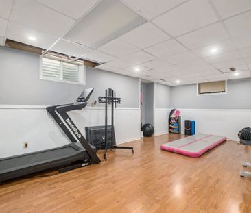 For Lease - 9 Glacier Street, Barrhaven, Ontario - Photo 2