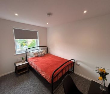 Room 4 at 122 Union Lane, Cambridge - Photo 4
