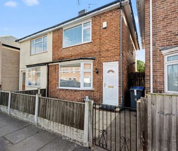 3 bedroom semi-detached house to rent - Photo 6