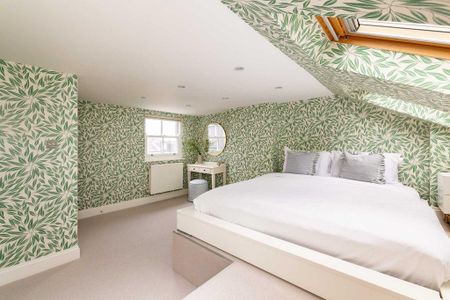 3 bedroom terraced house to rent - Photo 5