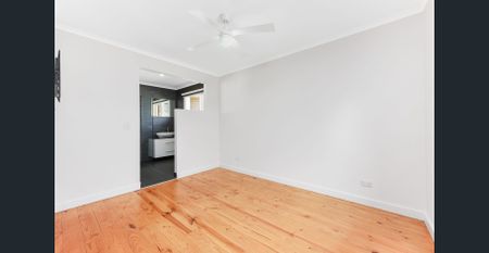 Spacious & Versatile Family Home in a Quiet Court Location - Photo 5