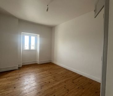 Appartement rénové avec 2 chambres - Photo 4