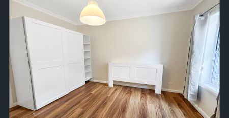 Easy-Care Living in a Fantastic Location - Photo 2