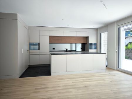 4.5 Zimmer, 211 m², 2. Stock - Photo 4