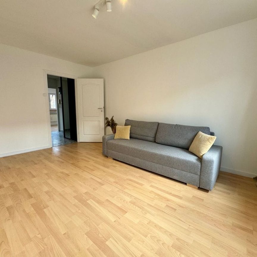 Mieszkanie do wynajęcia 2 pokoje Aleja Dwudziestolatków, Warszawa 42 m² - Zdjęcie 1