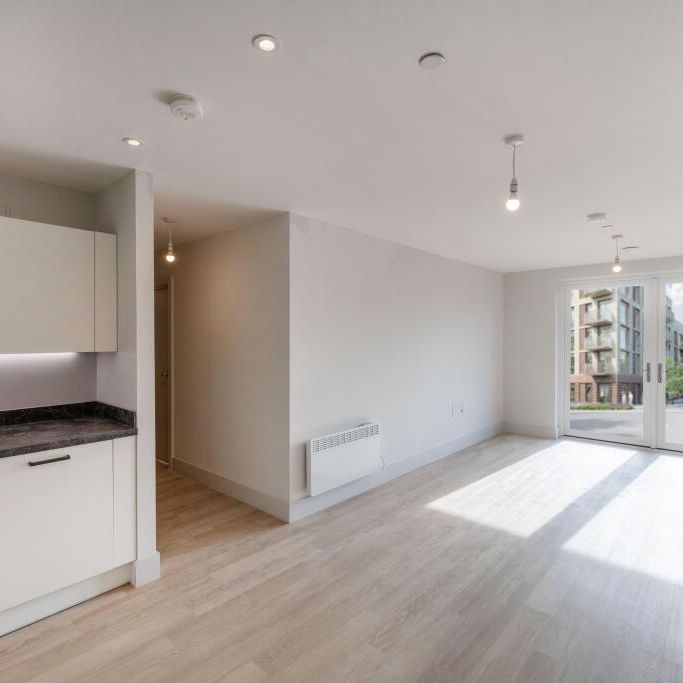 3 bedroom apartment to rent - Photo 1