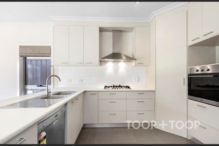 Beauty on Britton - Photo 5