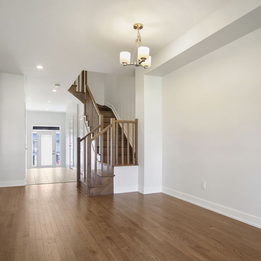 For Lease - 534 CORRETTO Place, Barrhaven, Ontario - Photo 1