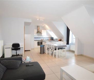 Appartement te huur - Photo 1