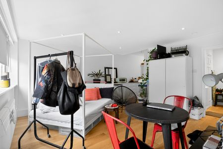 Oakley Road, London, N1 3LN - Photo 2