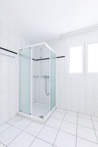 Traumhafte 4 1/2 - Zimmerwohnung mit verglastem Balkon - Foto 3