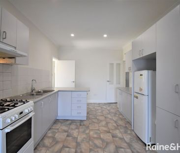 7 Ross Street, Huntingdale, VIC 3166 - Photo 4