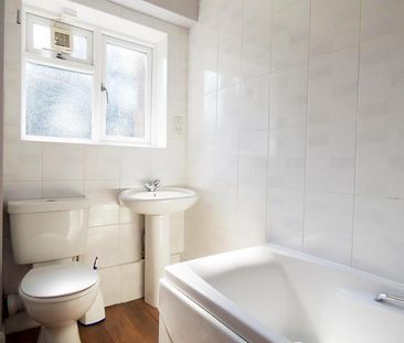 2 bedroom maisonette to rent Reigate Road, Reigate, RH2 - Photo 5