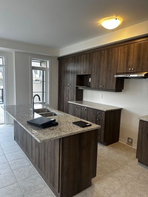 For Lease - 98 Claremont Road, Brampton, Ontario - Photo 1