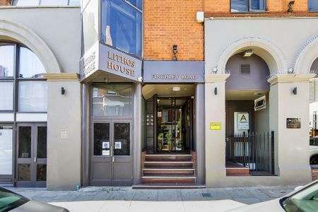 Studio to rent - Photo 4