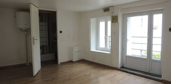 Type II en duplex - Rue de la Tranchée Secteur Blossac - Photo 2