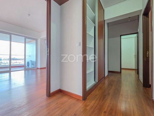 3 room luxury Flat for rent in Ponta Delgada, Portugal - Photo 1