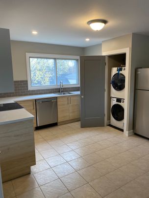 For Lease - 695 Morgan Street Unit# Unit 5, Vanier and Kingsview Park, Ontario - Photo 1