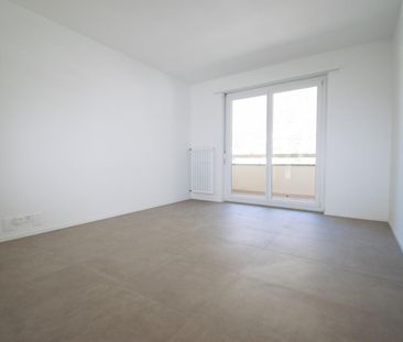 Appartamento moderno e recentemente ristrutturato in posizione cent... - Foto 2