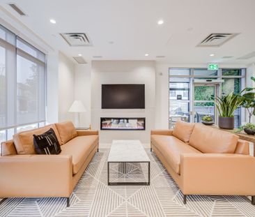 For Lease - 3250 Carding Mill Trail Unit# 401, Oakville, Ontario - Photo 2