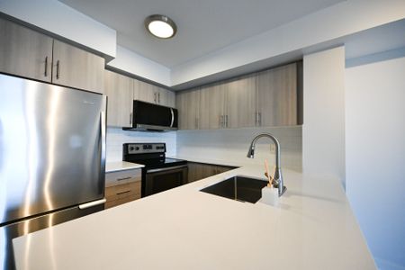 For Lease - 185 Bonis Avenue Unit# 908, Toronto, Ontario - Photo 2