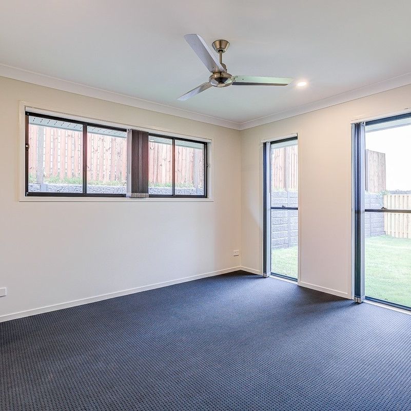 Spacious Family Home - Photo 1