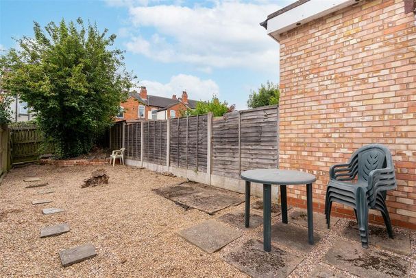 4 bedroom house to rent - Photo 1