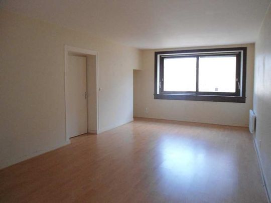 Location Appartement 3 pièces 78m² COGNAC 16100 - Photo 1
