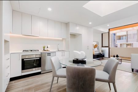 3 Sonny Leonard, Sydney - Photo 4