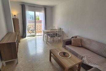 Alquiler de piso en Calle Axarquía