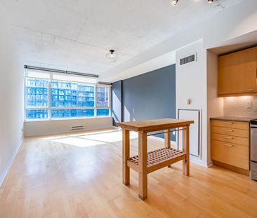 For Lease - 333 Adelaide Street Unit# 726, Toronto, Ontario - Photo 1