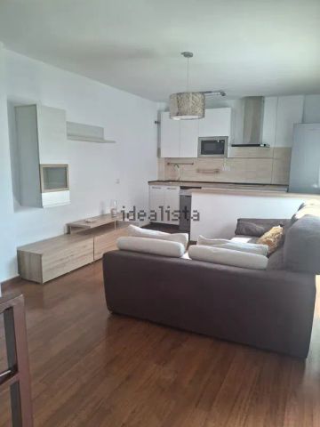 Alquiler de dúplex en Calle Zodiaco - Photo 4