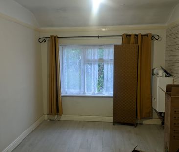 3 Bed Terraced House, York Road, B28 - Photo 5