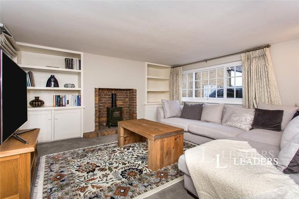 3 bedroom detached house to rent - Photo 1