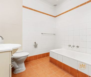 23/112 Longfield Street, Cabramatta, NSW 2166 - Photo 5