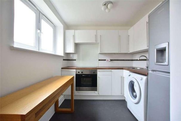 Antelope Road, Woolwich Dockyard, Woolwich, London, SE18 - Photo 1