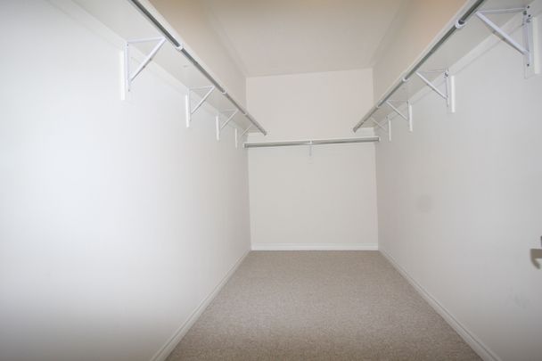 For Lease - 79 Mitchell Place, Newmarket, Ontario - Photo 1