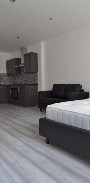 Charles Street - Photo 1