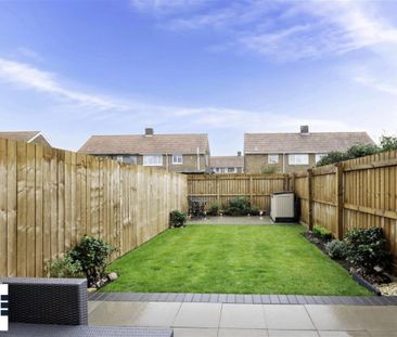 Lancaster Gardens, Doncaster - Photo 2