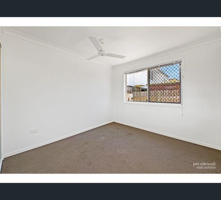 98 Leamington Street, Berserker, Qld 4701 - Photo 4