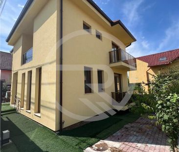 Casa cu 4 camere, 180 mp, situata in cartierul Europa! - Fotografie 6