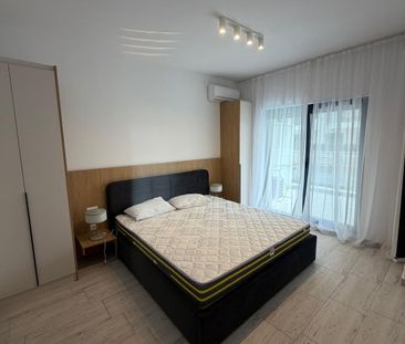 Garsonieră modernă de închiriat, 1 etaj, balcon - Fotografie 3